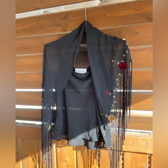 Venessa Stevens sheer top - Picture 7 of 9